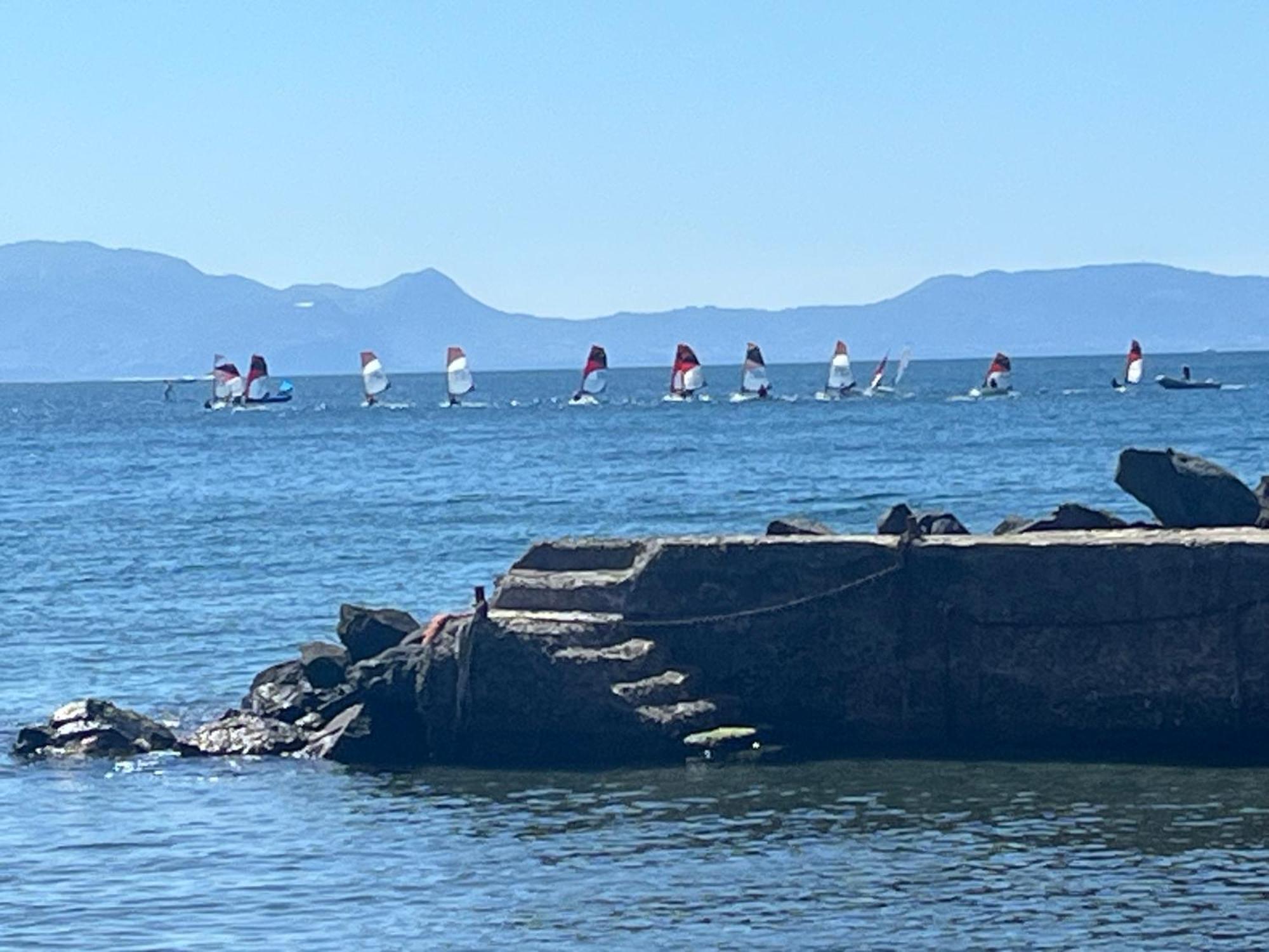 La Casetta Con La Spiaggia Napoli Esterno foto